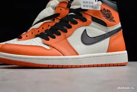 Retro 1 Jordan Air High Shattered “Reverse 555088-113 Backboard” 555088-113 OG 0701